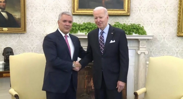 Iván Duque ofrece a Joe Biden el crudo de Colombia