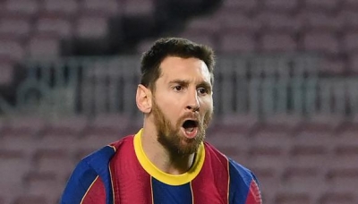 Koeman: Haremos lo posible para que Messi se quede en el Barcelona