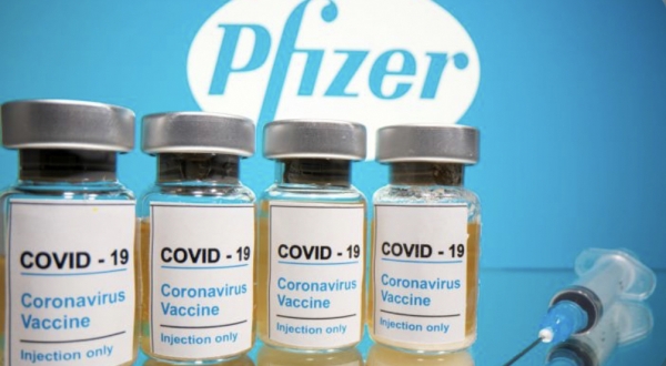 Pfizer y BioNTech prueban vacuna contra la variante ómicron