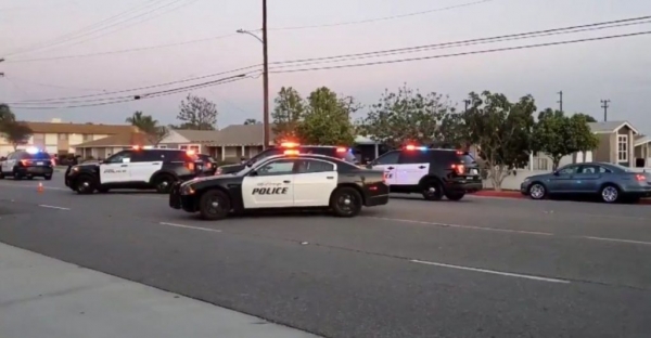 Cuatro muertos por tiroteo en Orange, California