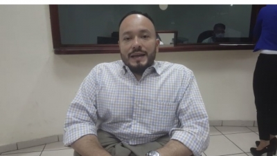 Diputado David Reyes pide retirar propaganda