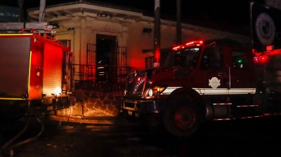 Incendio afecta supermercado en Cojutepeque