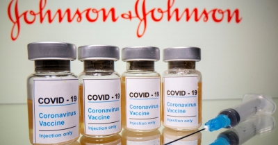 Vacuna de Johnson &amp; Johnson: la FDA recomienda suspender su uso tras 6 casos de trombosis en EE.UU.