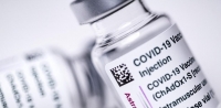 Alemania suspende de forma preventiva el uso de la vacuna AstraZeneca