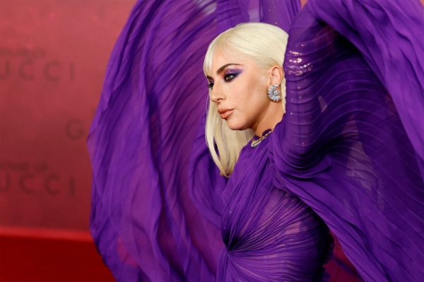 Lady Gaga roba miradas en la premiere de “House of Gucci”